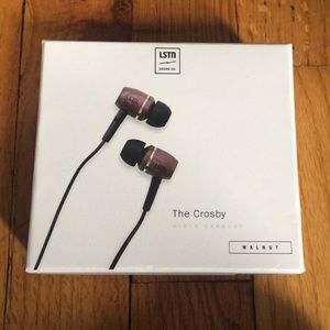 LSTN wired earbuds. Never used